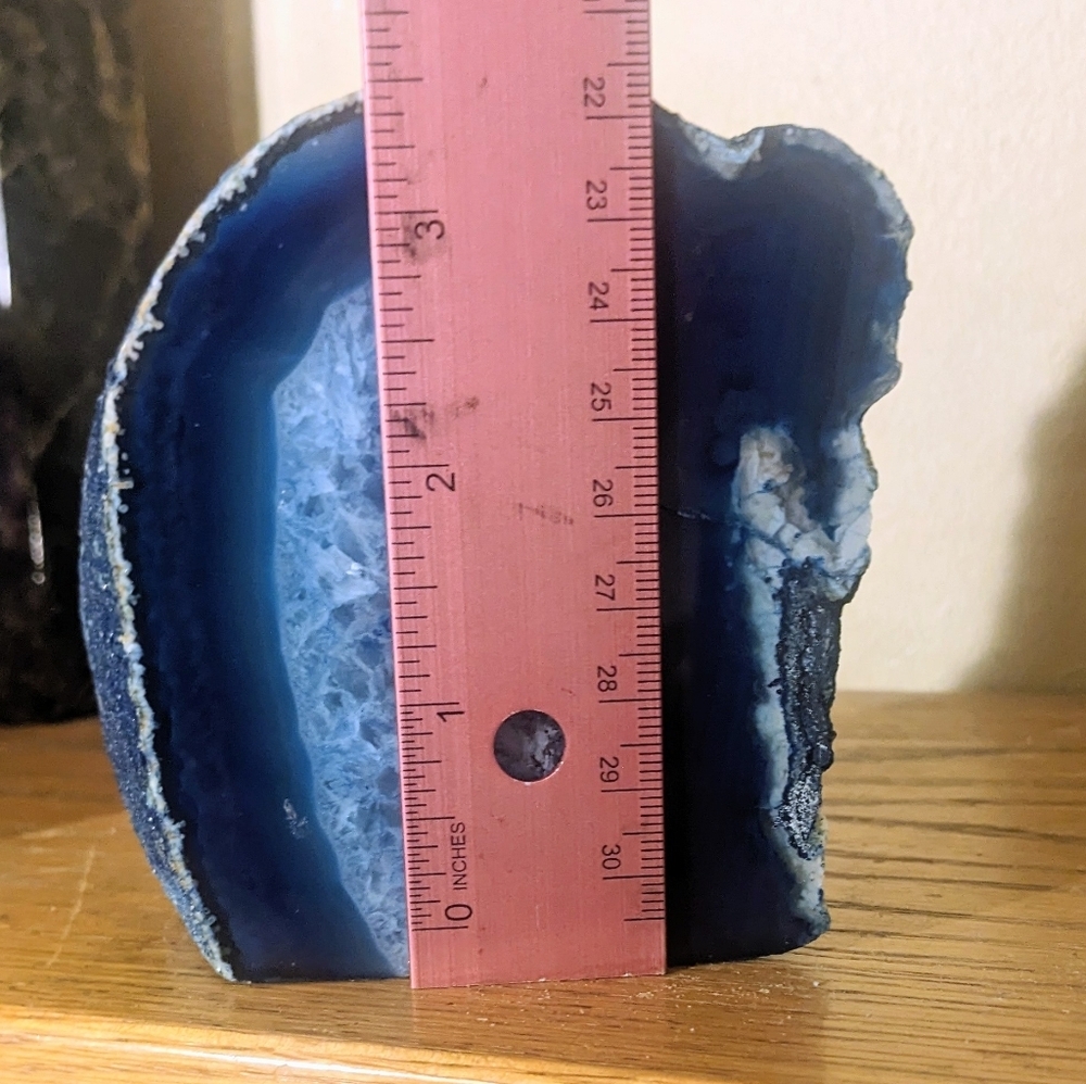 Set Of 4 Blue Agate Geode Sections - Picture 3 of 6